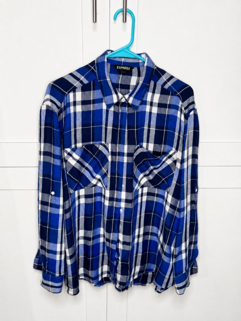 Express | Blue Plaid Button-Front Shirt ✨ size Large